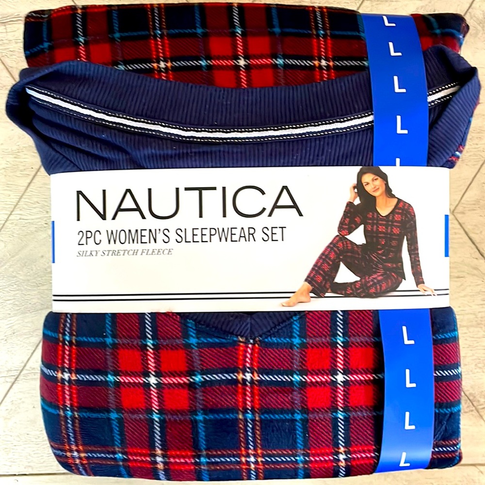 Nautica 2PC Women’s Sleepwear Set